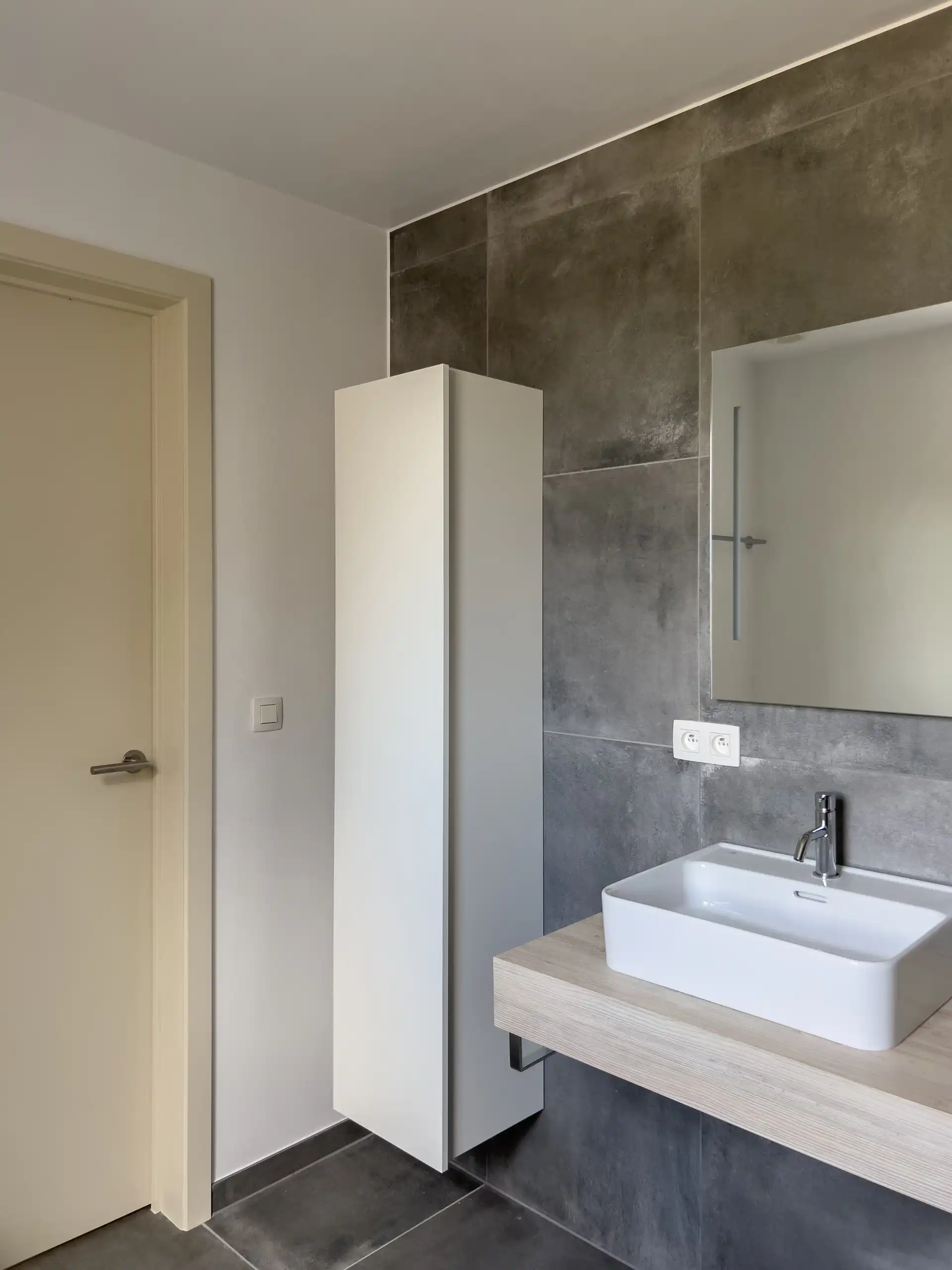 Recente woning met 3 slaapkamers in Bilzen foto 15