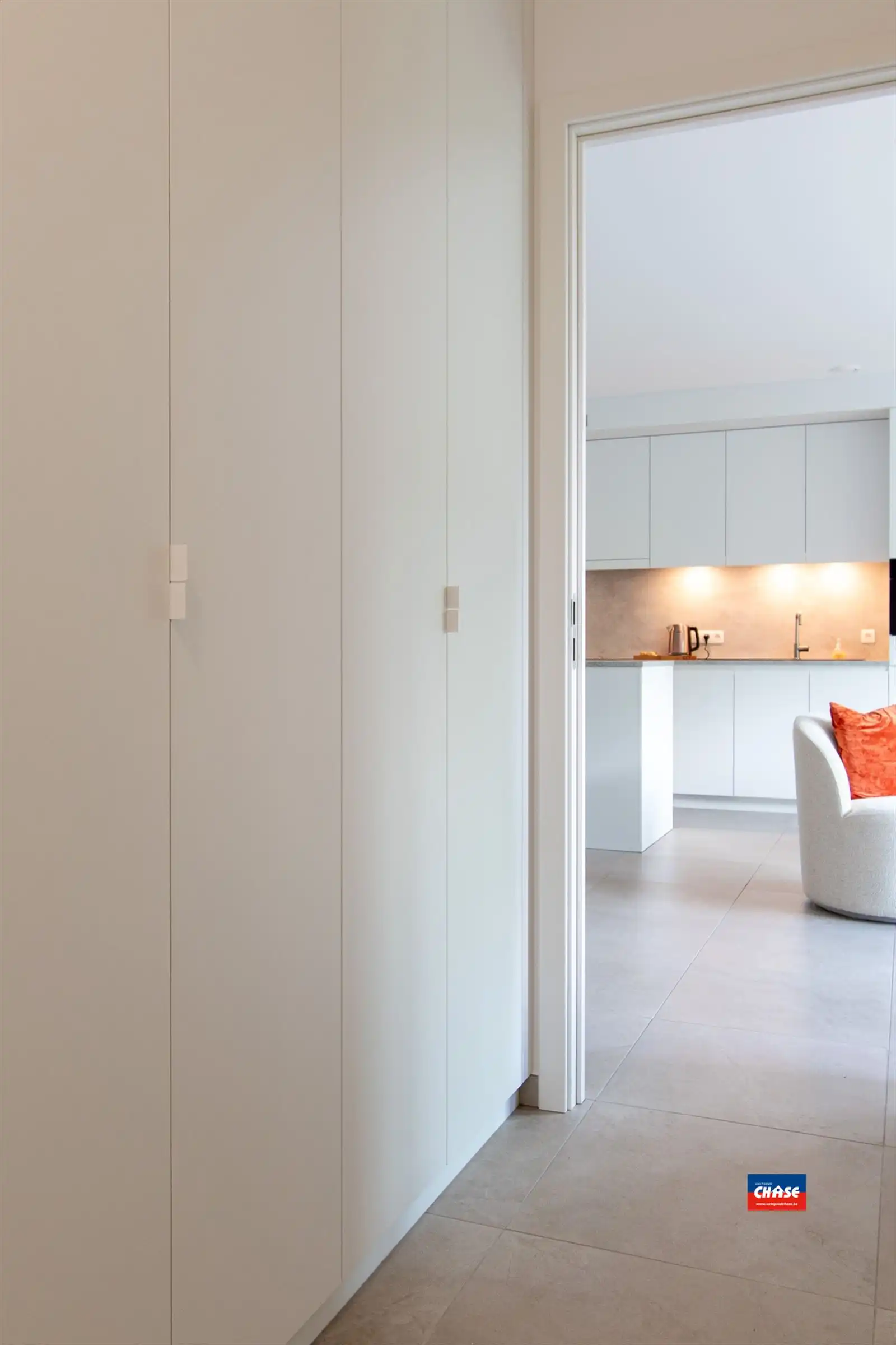 Prachtig nieuwbouw appartement met 2 slaapkamers en autostaanplaats foto 10