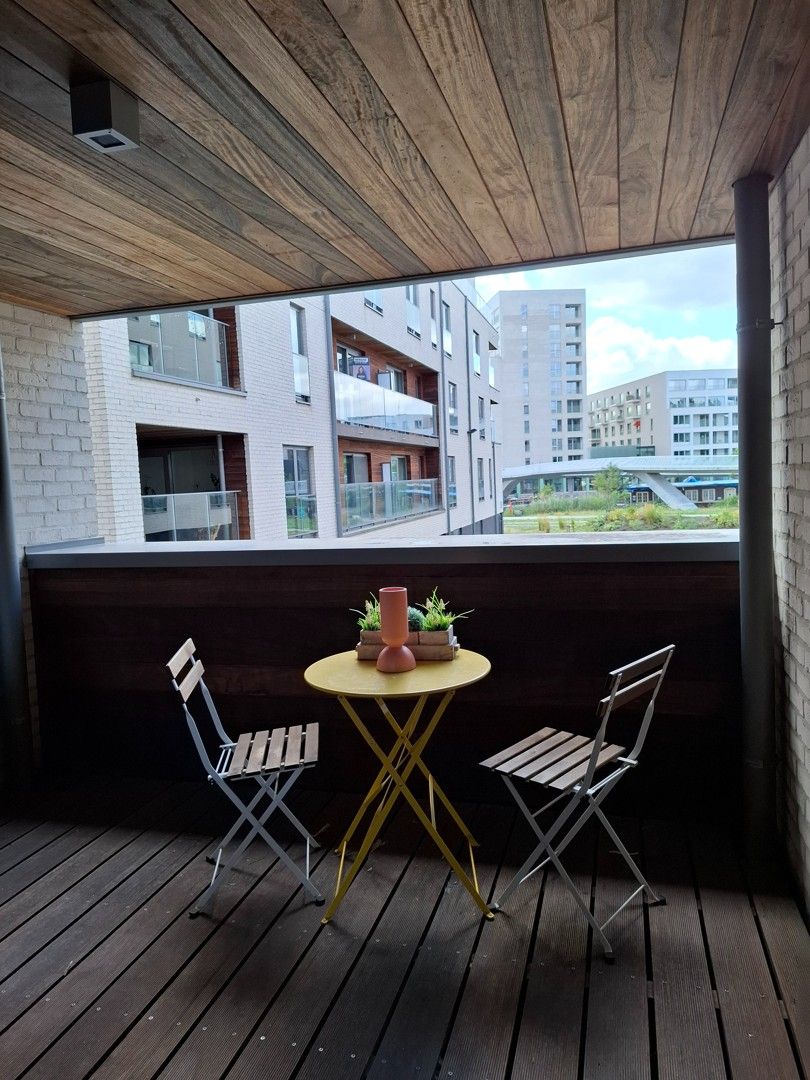Stijlvol appartement met terras en autostaanplaats foto 5