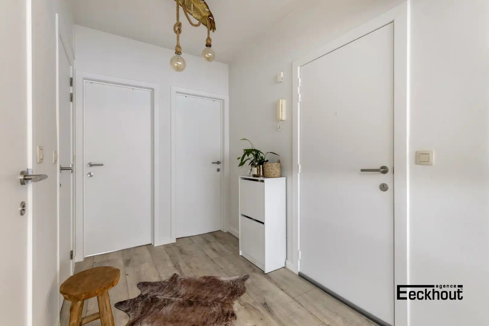 Mooi gerenoveerd appartement met terrasje in het centrum van Oostende! foto 2