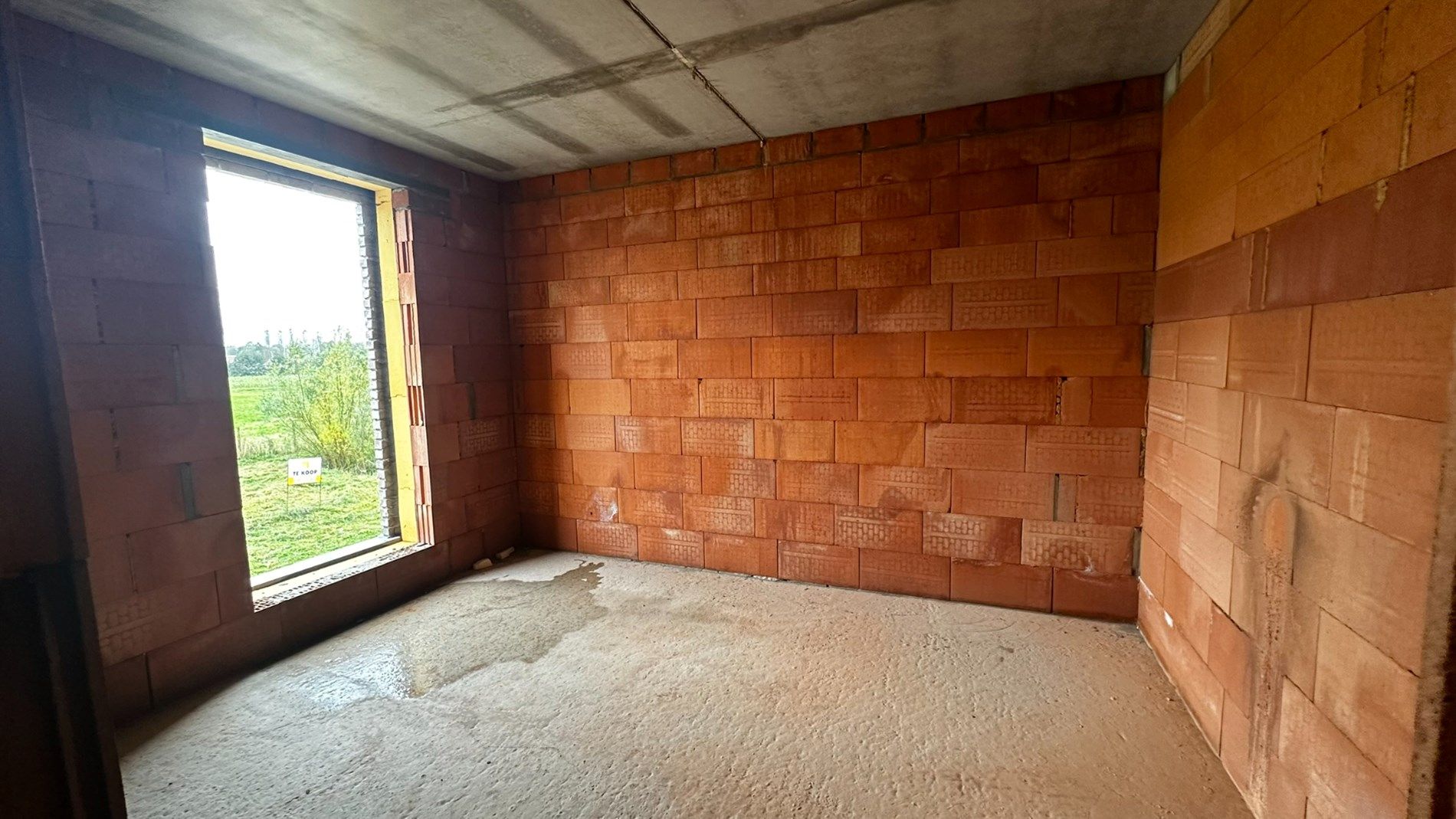 Te koop in Waasmunster: Moderne villa met vier slaapkamers foto 22