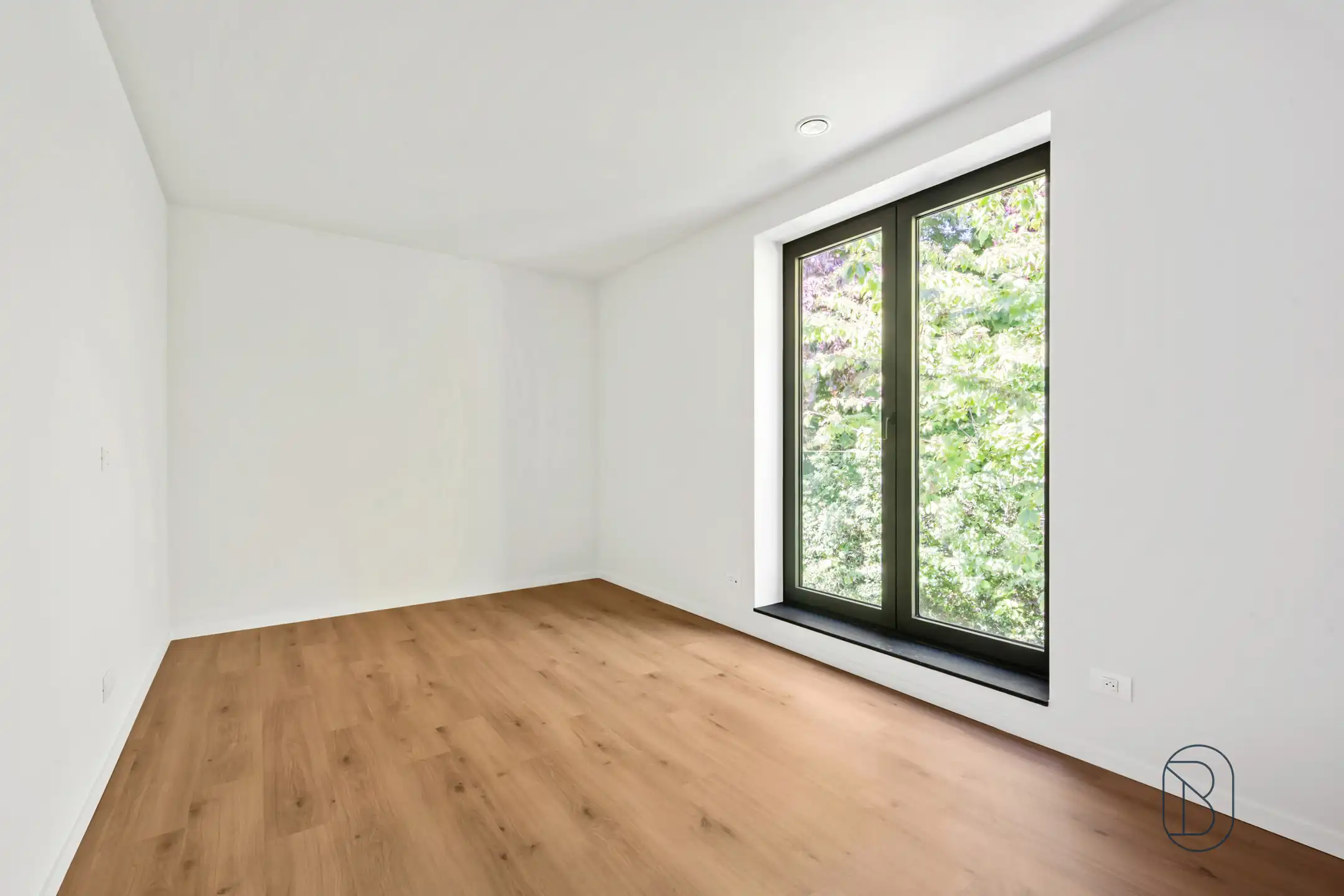 Kwalitatief afgewerkte nieuwbouw met 3 slk, E-peil 0. foto 12