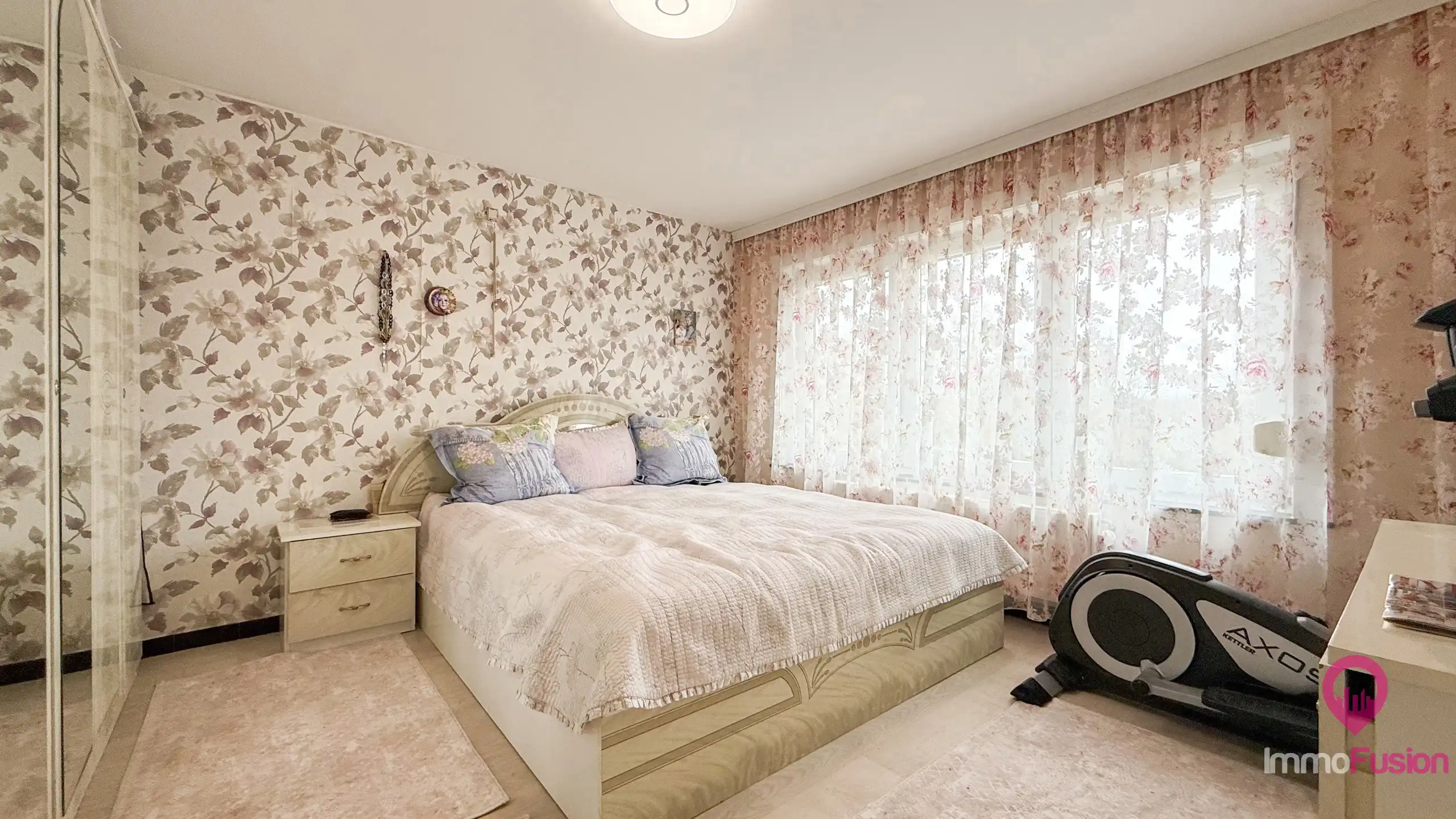 Instapklare woning met grote tuin dichtbij autostrade! foto 23