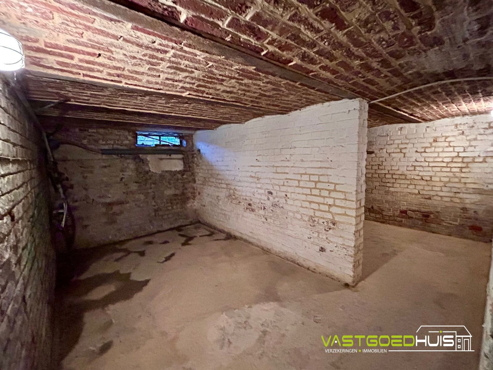 Karaktervolle, halfopen bebouwing met tuin foto 19