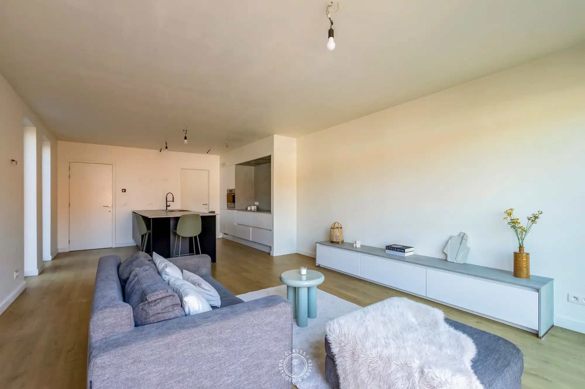 Zeer interessant en recent appartement met tuintje foto 5