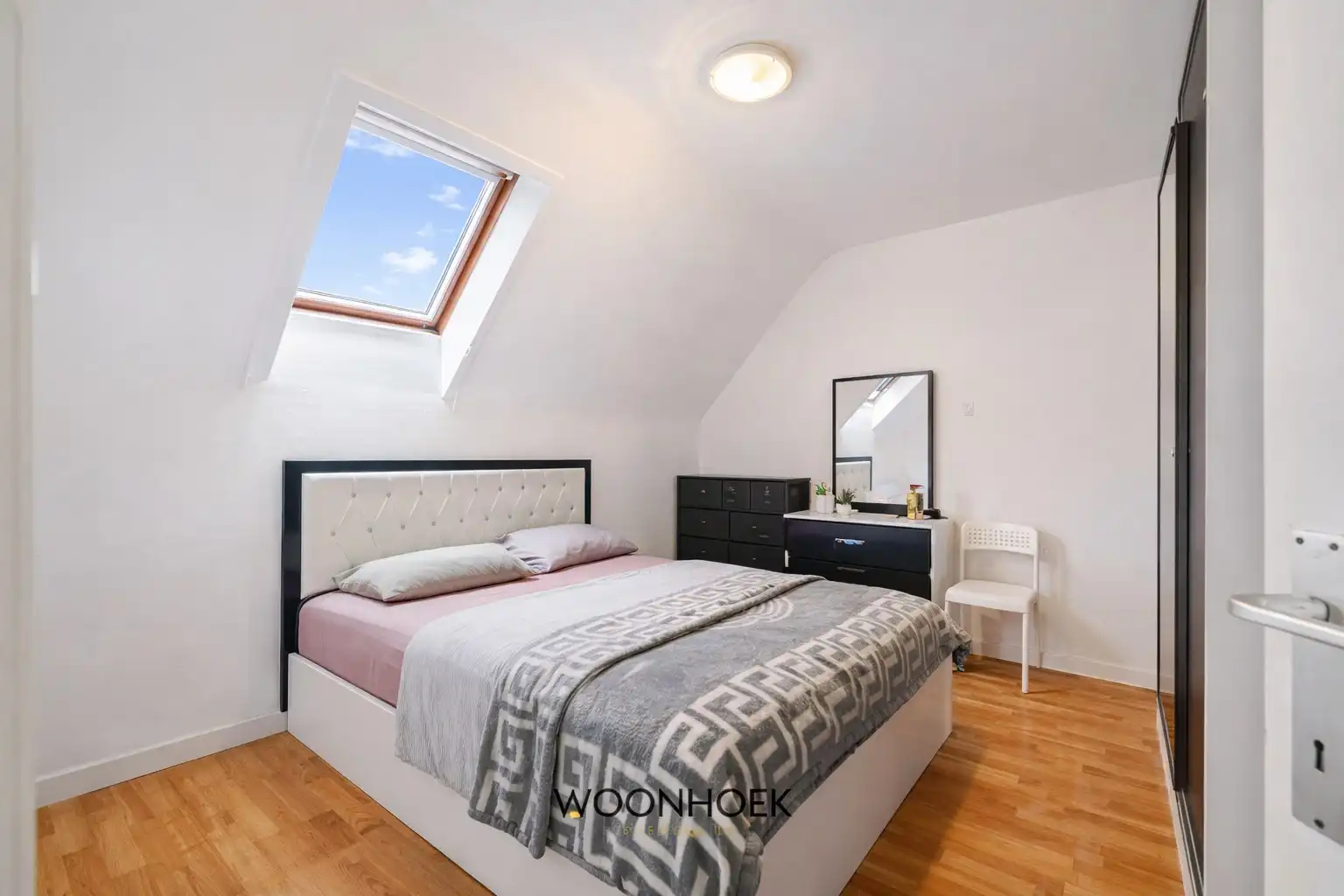 2-slpk appartement op een toplocatie in centrum te Temse foto 4