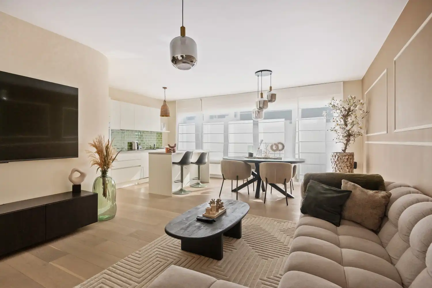 Appartement met 3 slaapkamers en terras in Deurne! foto {{pictureIndex}}