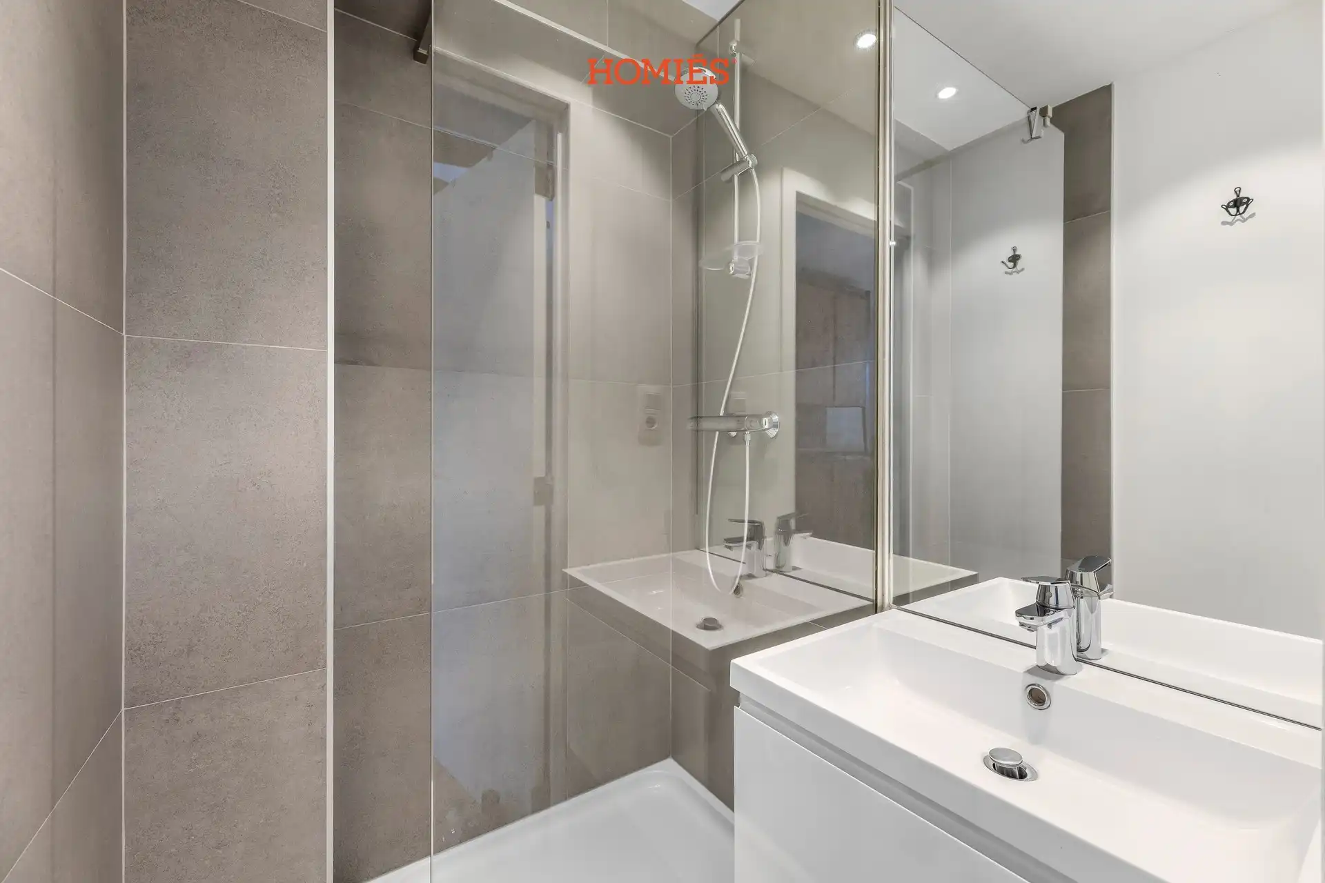 Charmante stadswoning met 3 slaapkamers en zonnig terras foto 16