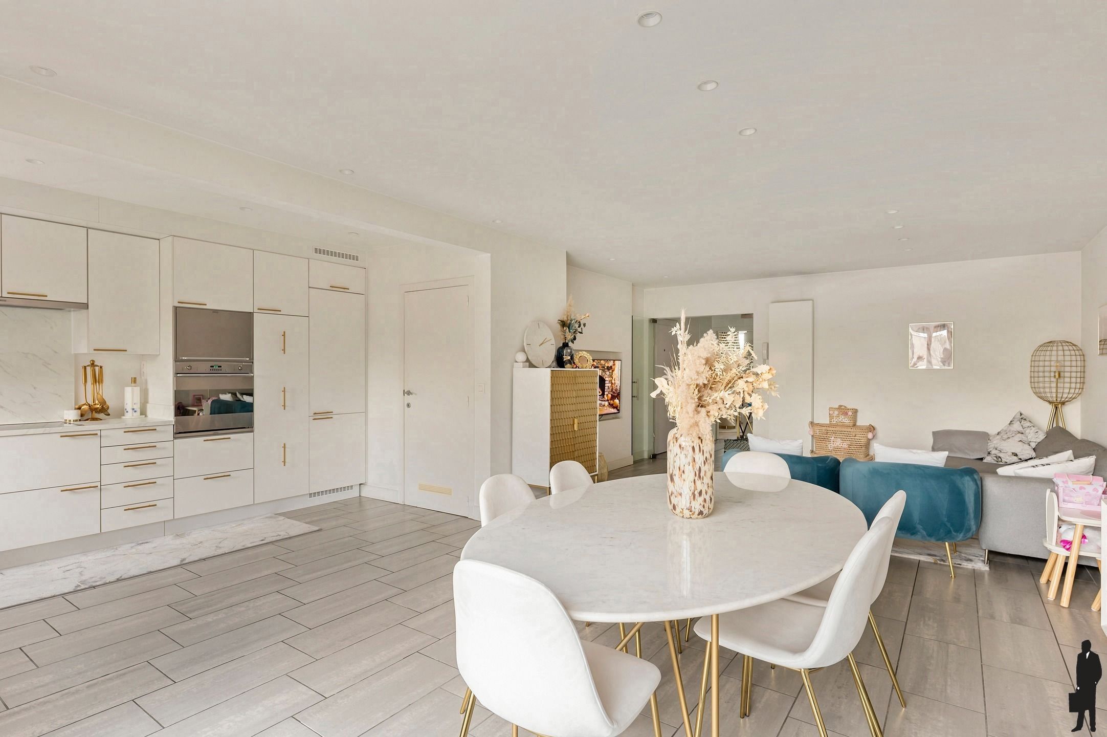 Volledig instapklaar appartement met zonnig terras op rustige locatie foto 7