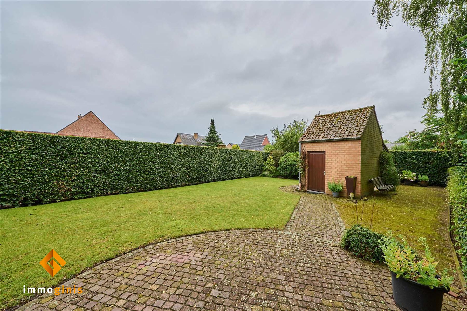 Verrassend ruime woning met 5 (!) slaapkamers op mooi perceel van 5a35ca, vlakbij Neerpelt centrum! foto 22