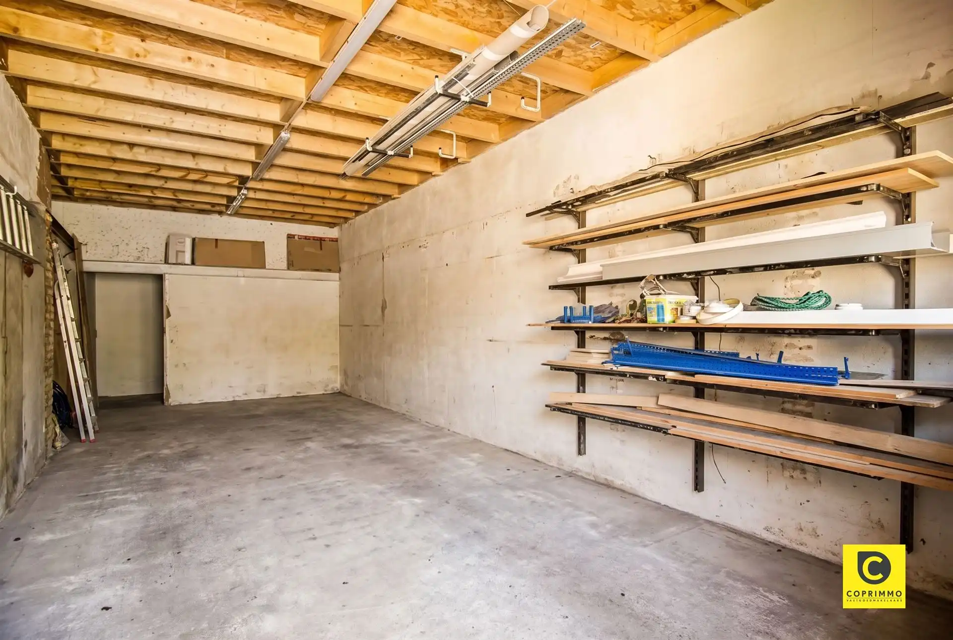 Woning: 4 slk + magazijn foto 12