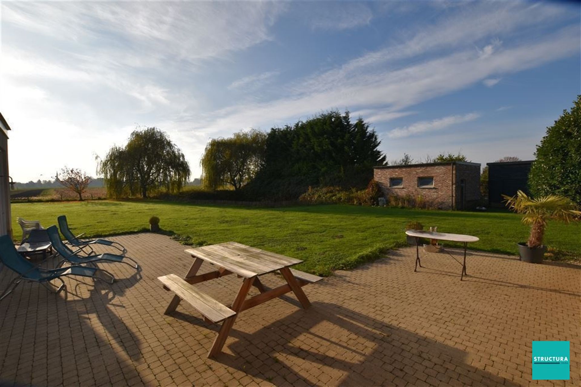 Unieke villa te huur in Humbeek foto 17
