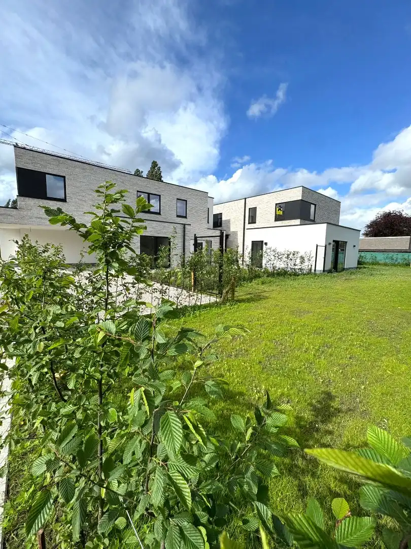 3 zeer energiezuinige nieuwbouwwoningen op rustige ligging! foto 11