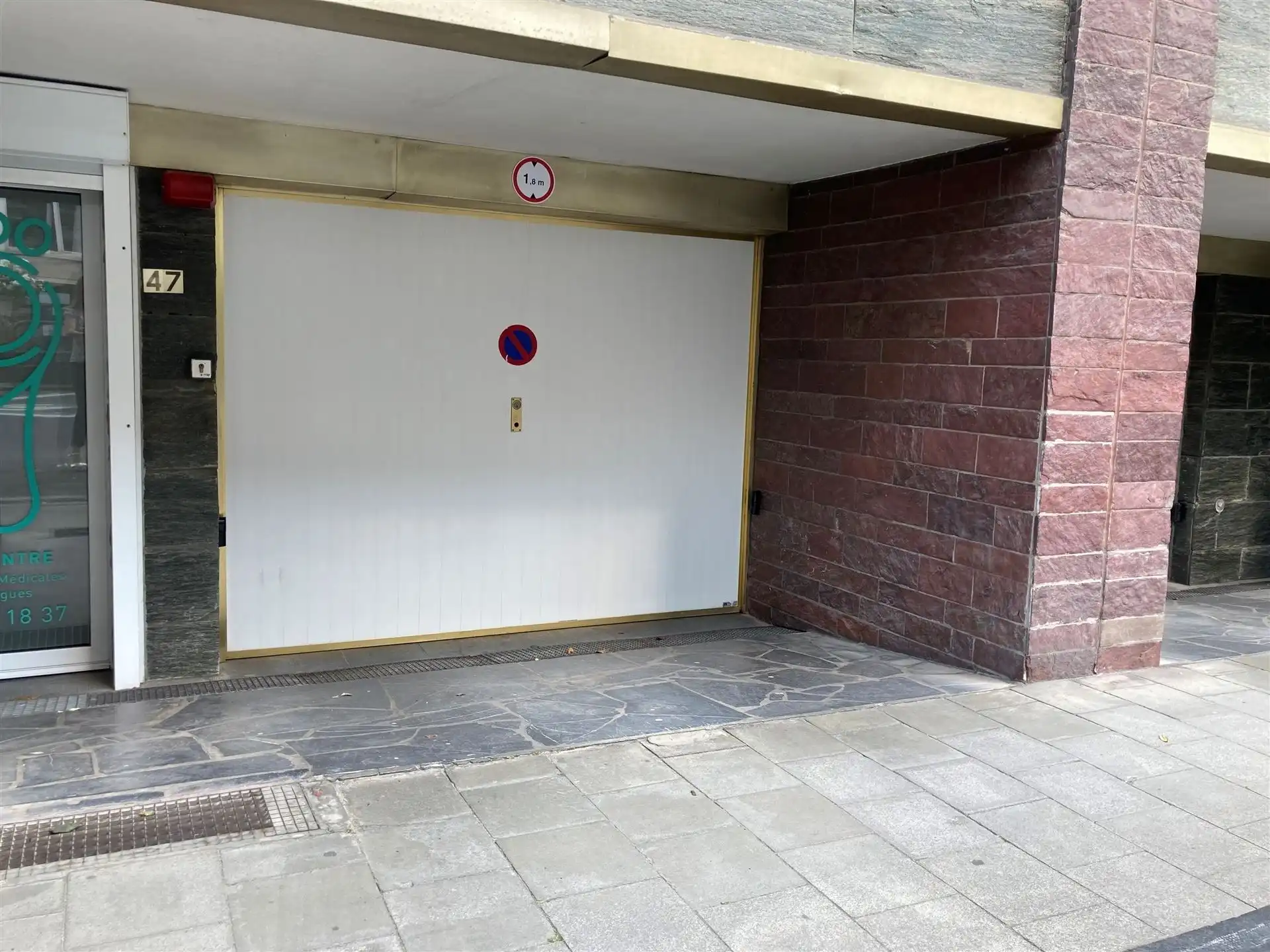 Binnenstaanplaats in de Europese wijk foto {{pictureIndex}}