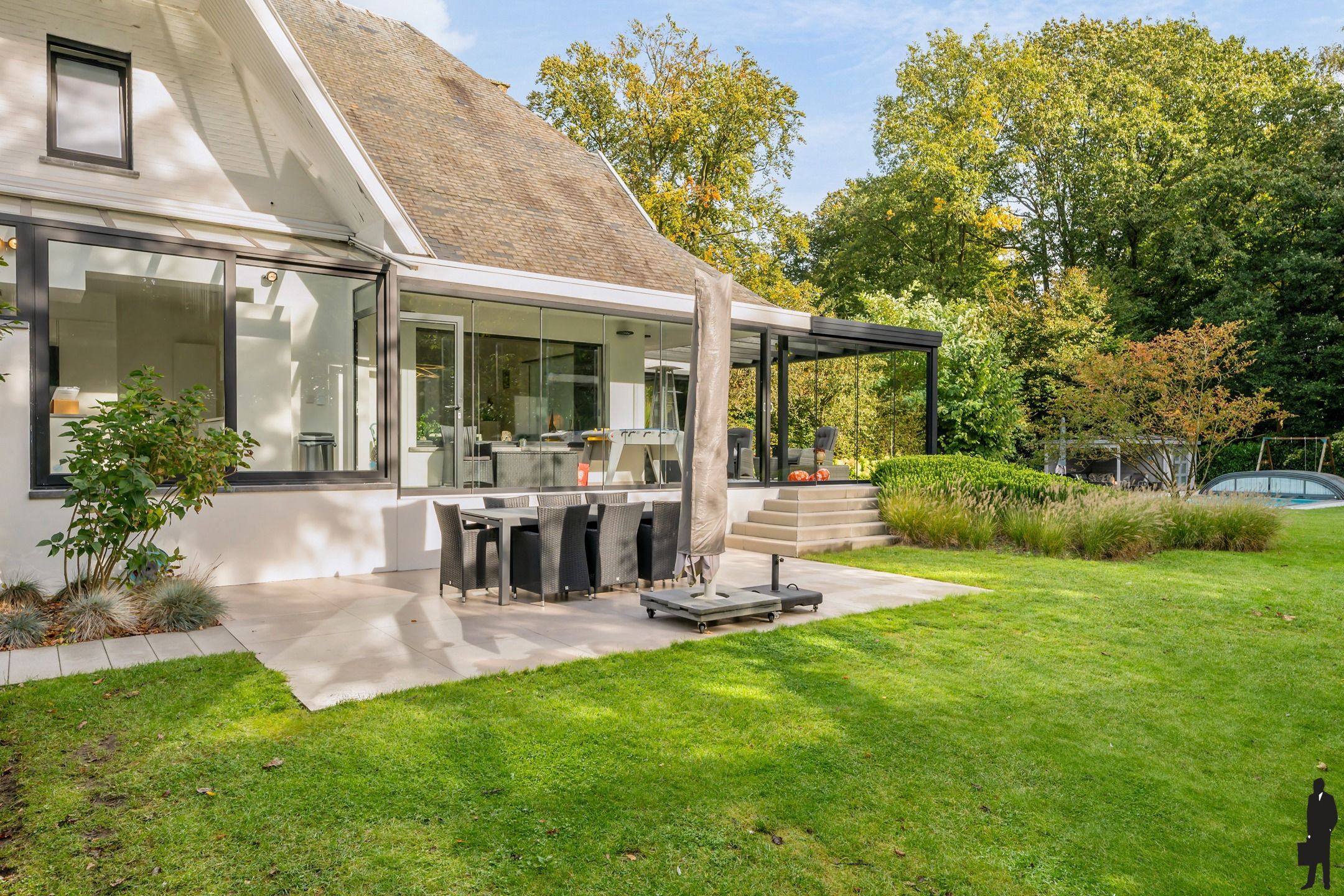 Gerenoveerde villa ideaal voor vrije beroepen! foto 27