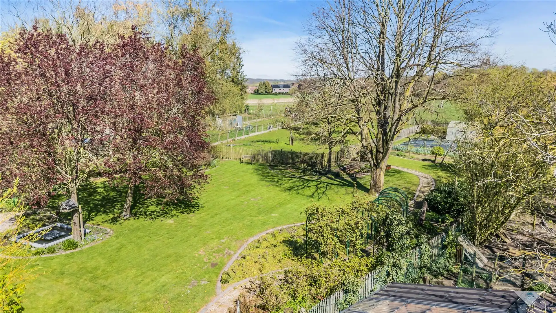 Charmante hoeve met enorm potentieel in Bierbeek foto 4