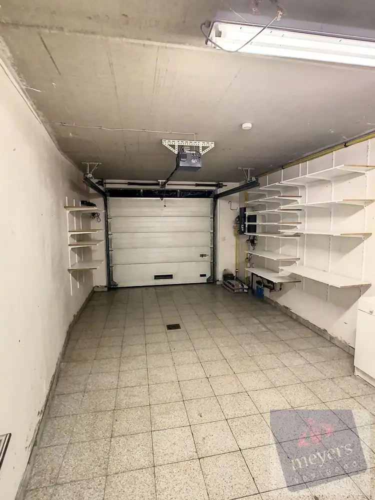 Ruime bel-etagewoning met 3 slaapkamers, tuin en garage in Hasselt foto 20