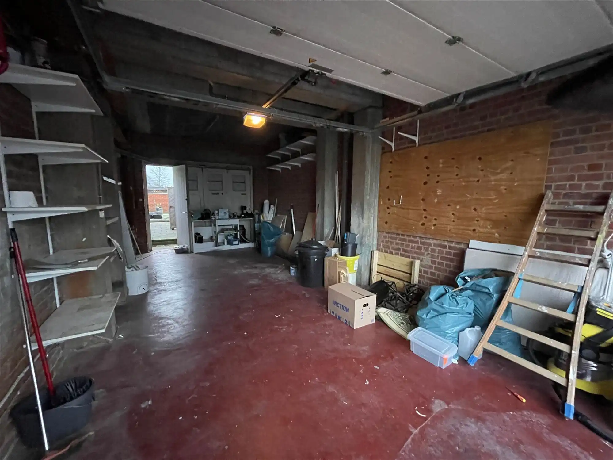 Woonhuis met dubbele garage foto 8