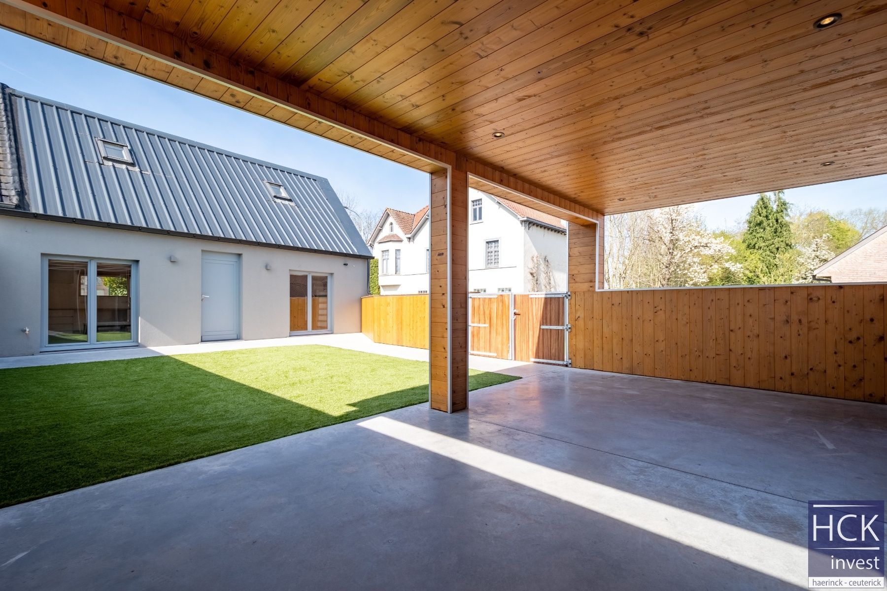 KRUISHOUTEM - Volledig instapklare woning vlakbij centrum!! foto 4