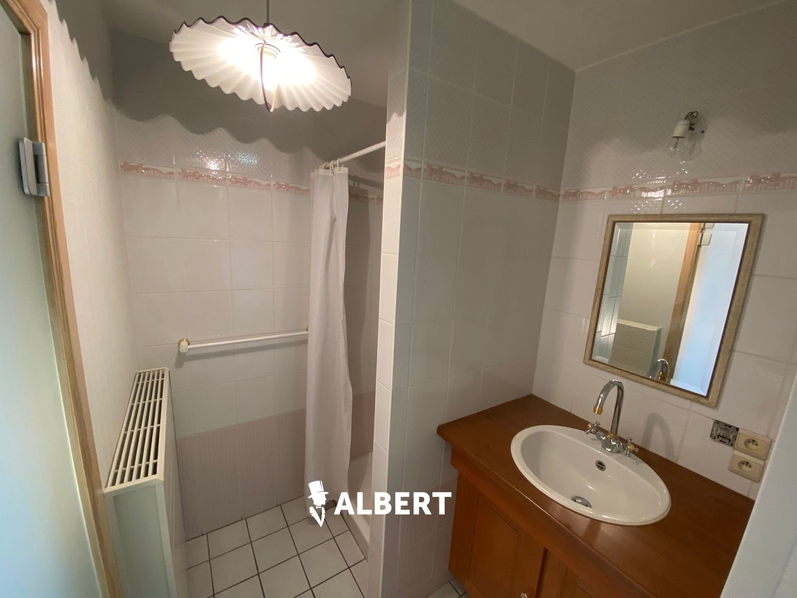 Gelijkvloers appartement met carport op perceel van 775m²! foto 7
