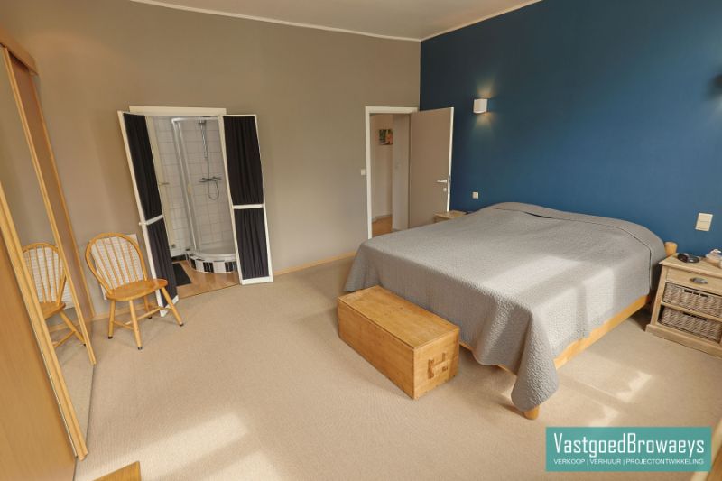 Te koop: Karaktervol voormalig gemeentehuis in hartje Horebeke foto 16