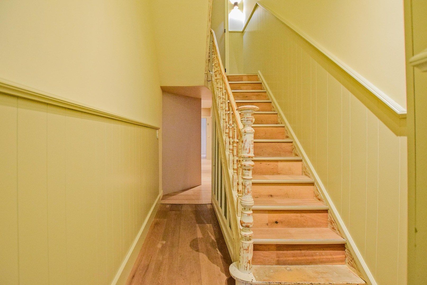 Gerenoveerde woning (2025) in winkelstraat van Nieuwpoort-stad op 161 m². foto 7