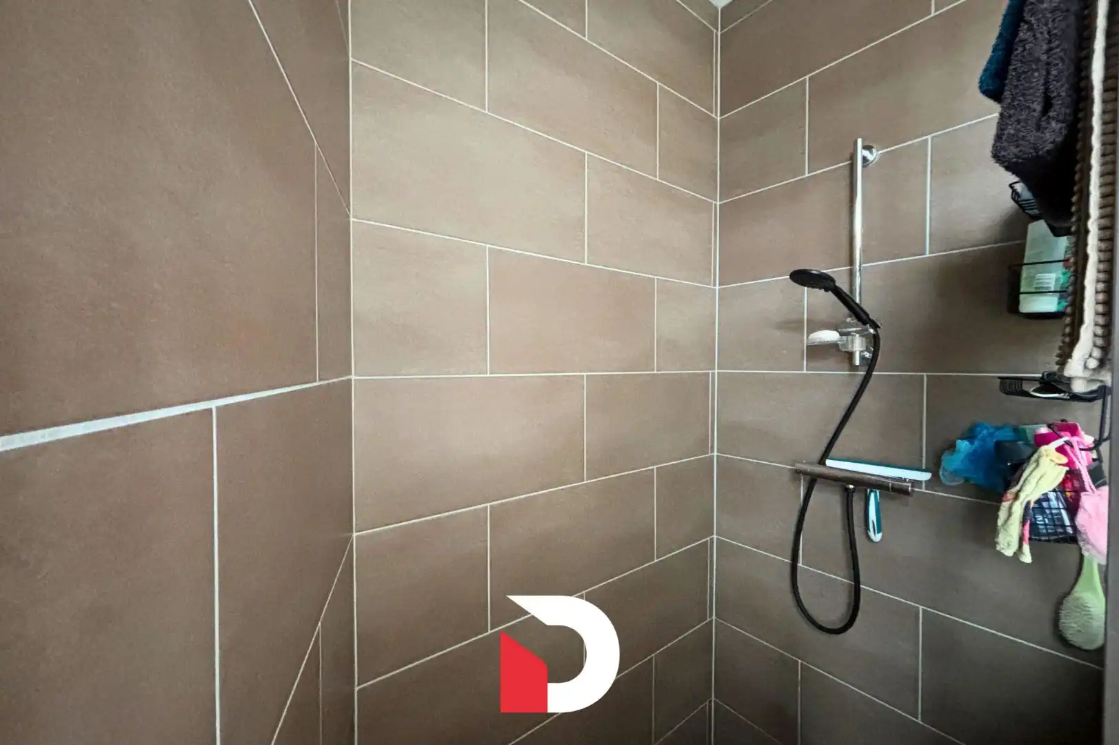 Modern appartement met 2 slaapkamers en ruim  terras foto 13