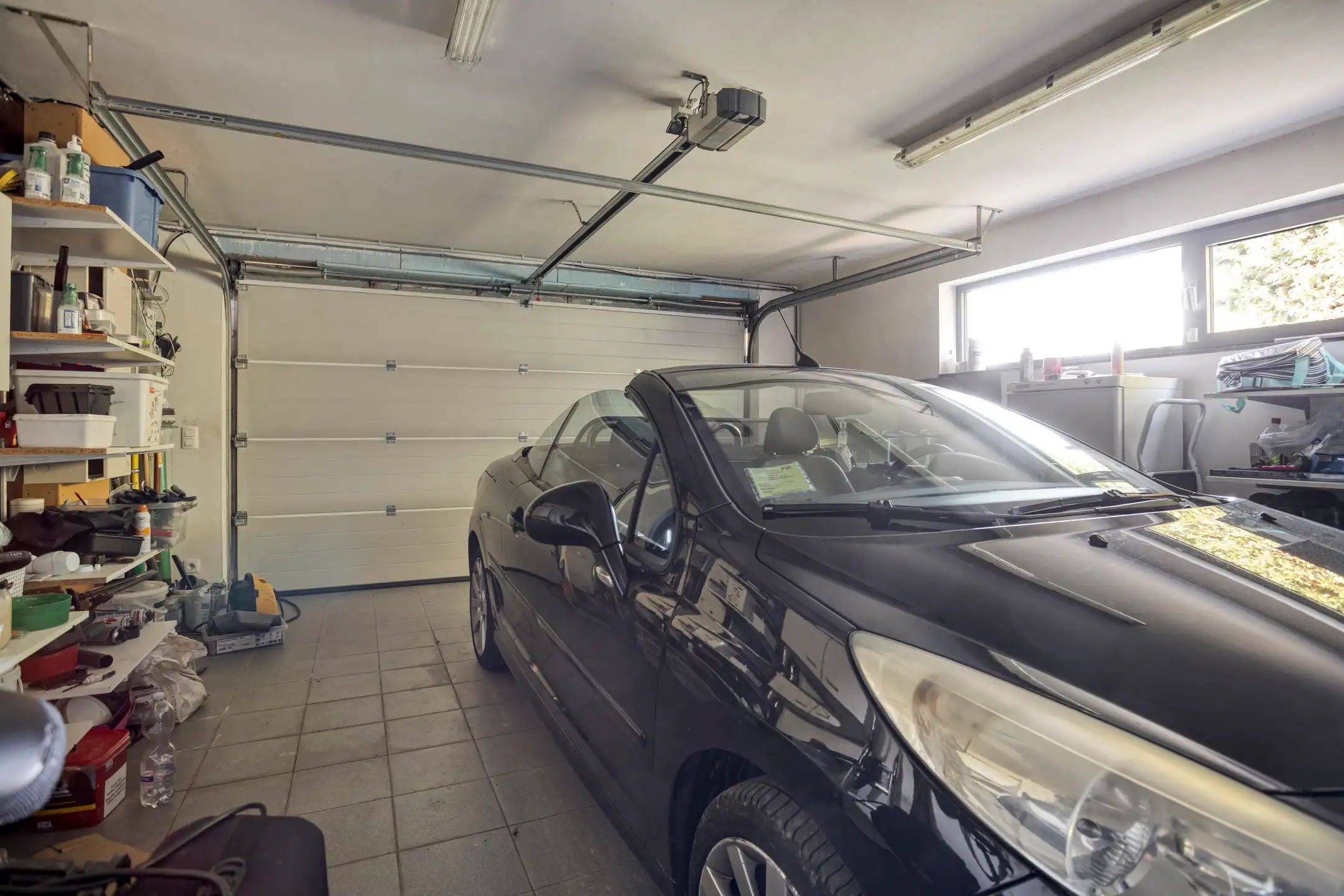 Recente vrijstaande woning op perceel van 10a foto 24