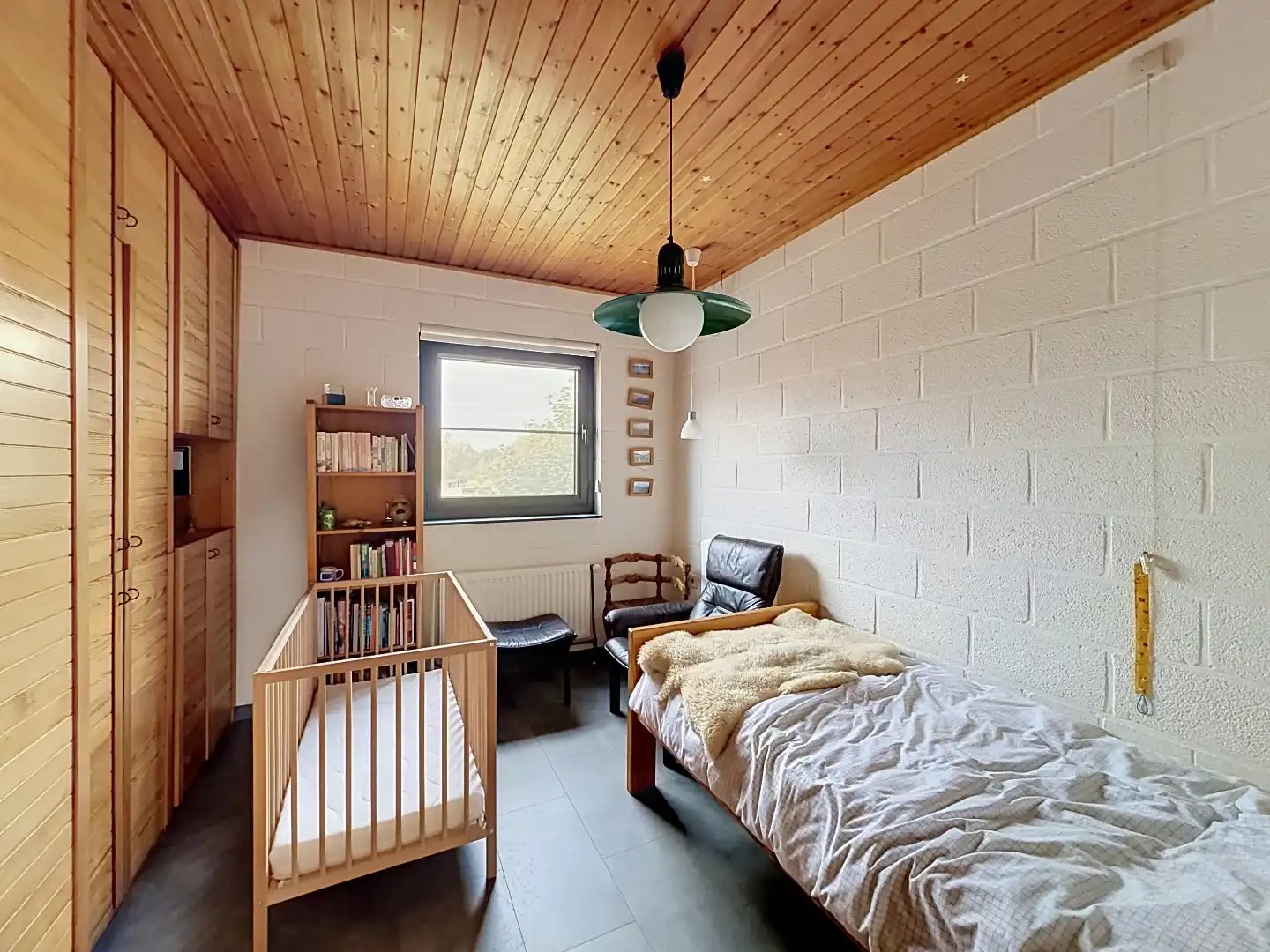 Karaktervolle vrijstaande woning op een prachtig groen perceel foto 18