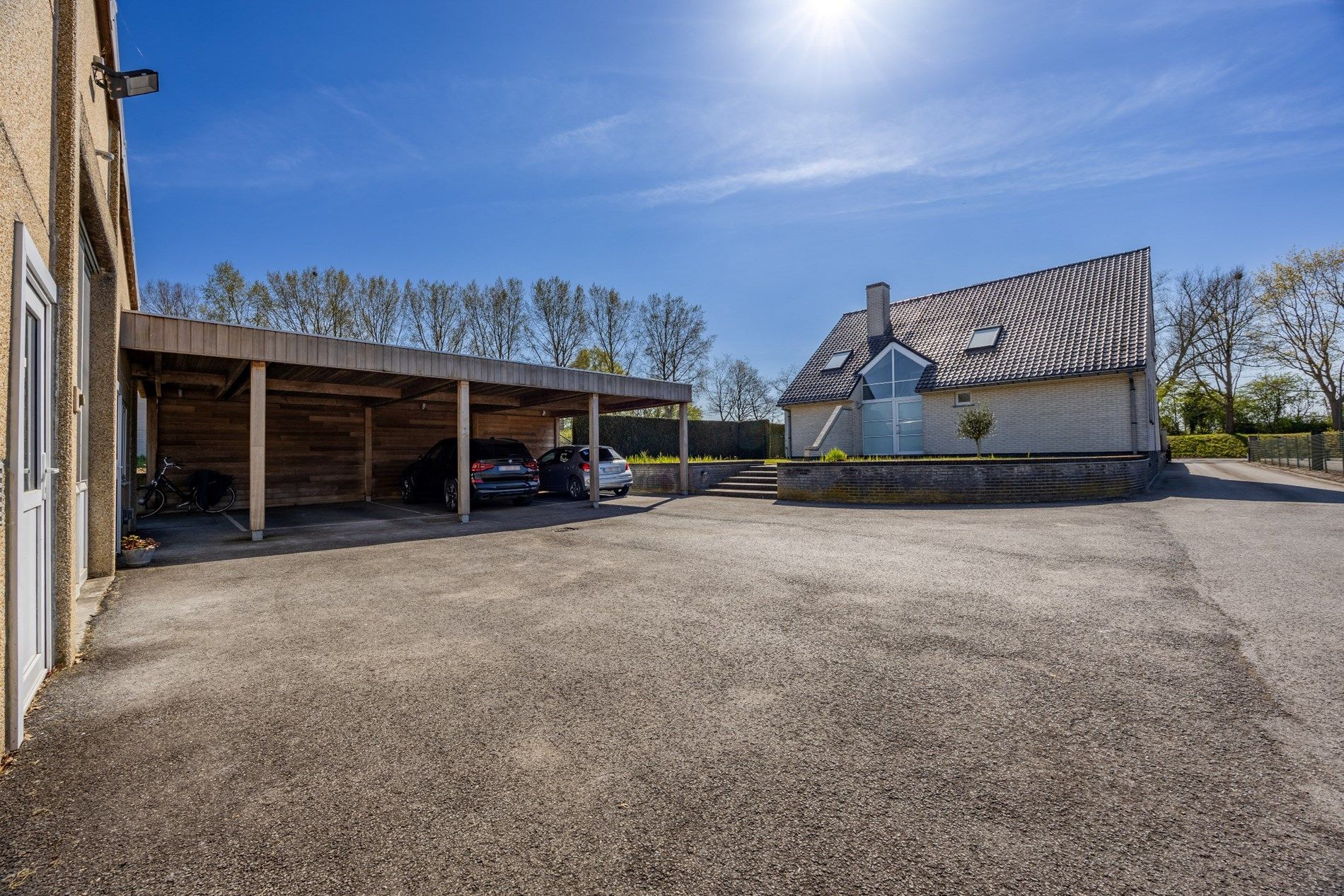 UNIEKE VILLA MET MAGAZIJN VAN 550 M² foto 26