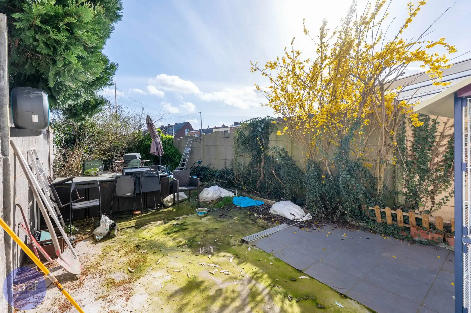 Te renoveren woning met 4 slaapkamers foto 7