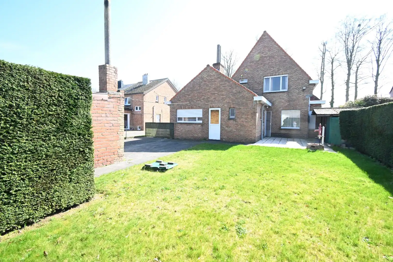 Alleenstaande woning met garage en tuin  foto 6