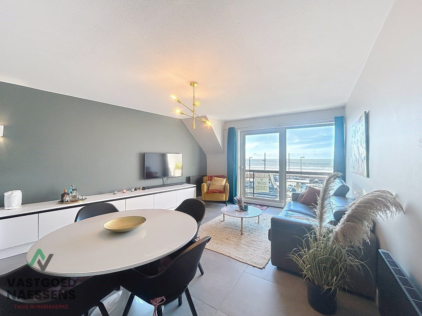 VERNIEUWDE DUPLEX - 2 SLPK - ZICHT OP ZEE foto {{pictureIndex}}