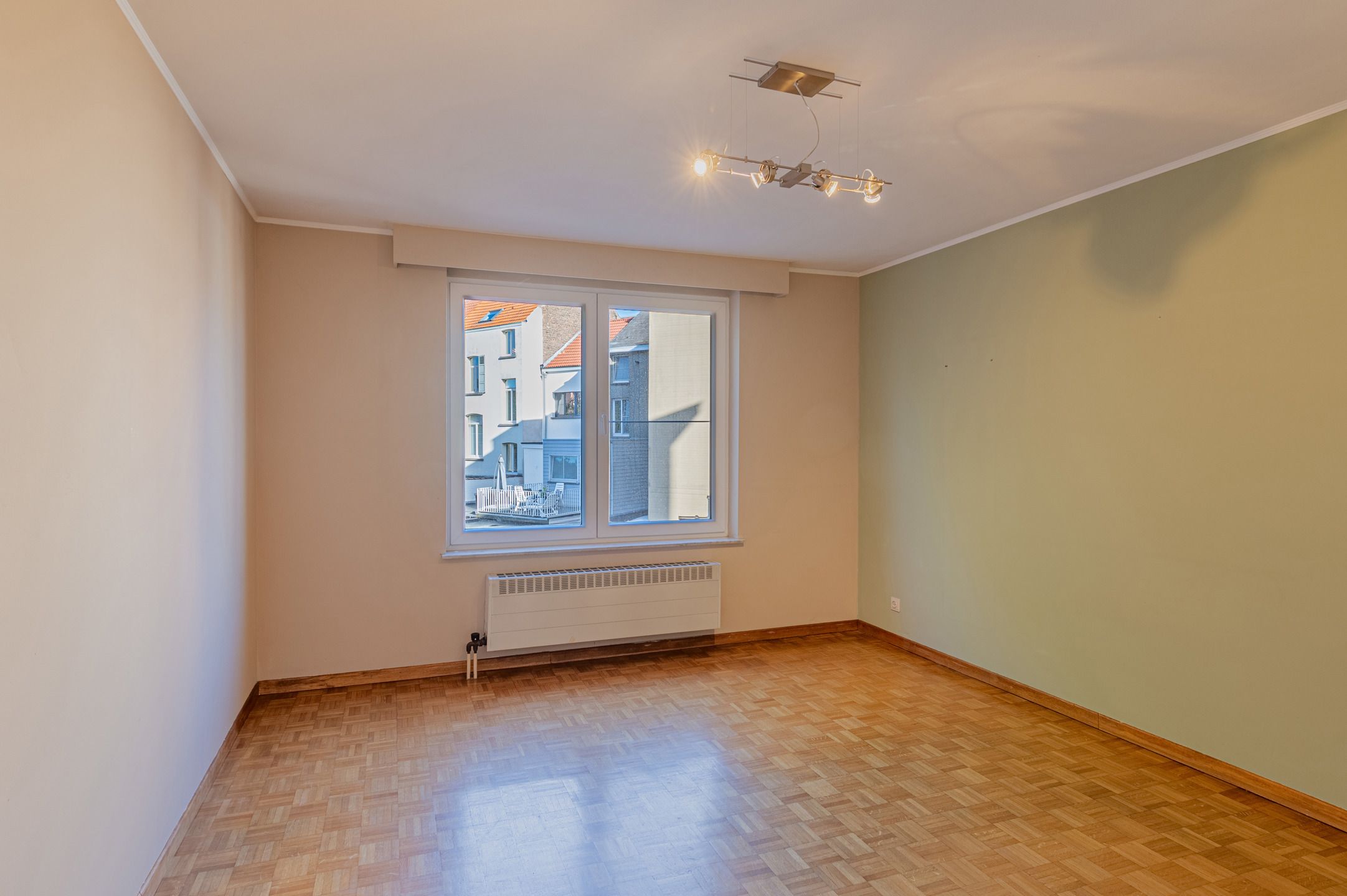 Ruim en lichtrijk 2slpk app in hartje Mechelen foto 11