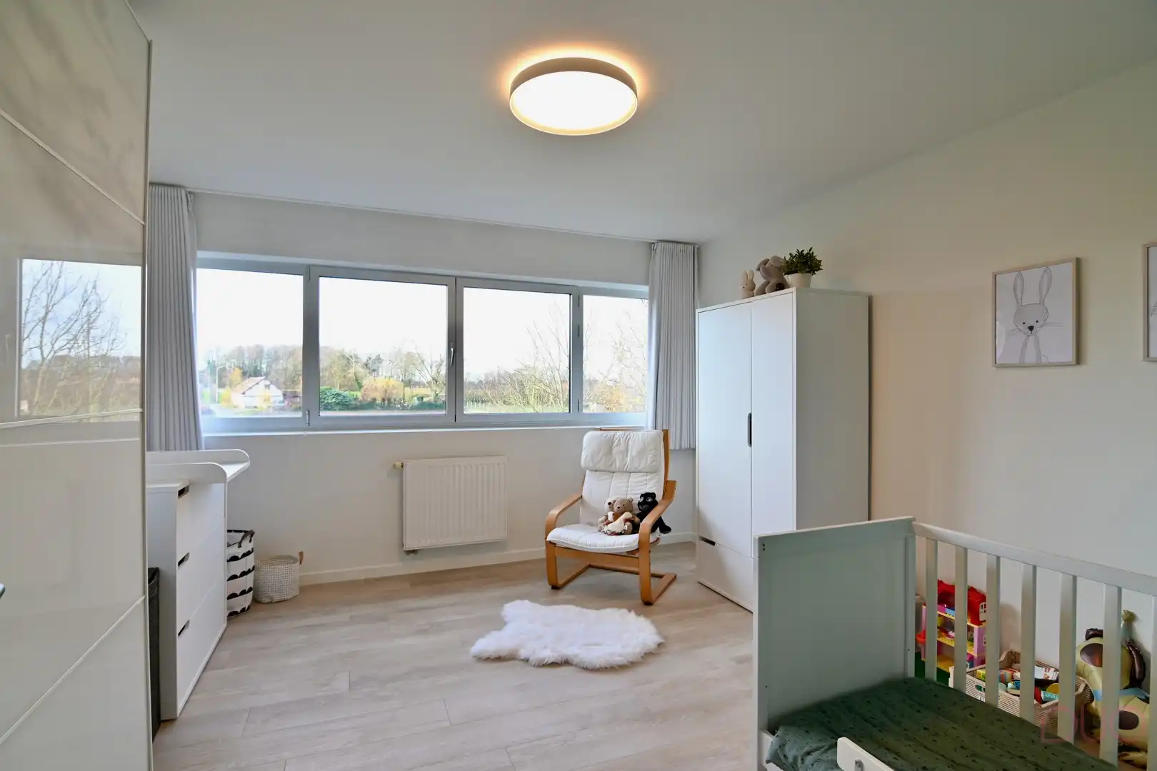 Ontdek ongeëvenaarde luxe en ruimte in deze prachtige villa in het rustige Herk-de-Stad. foto 18