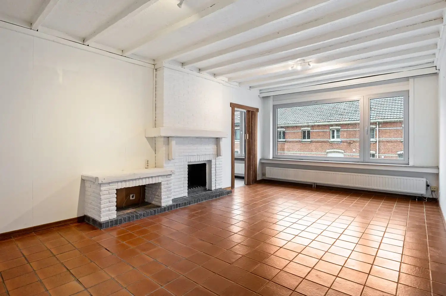 Leuk 2 slaapkamer appartement met terras in Wijnegem foto 2