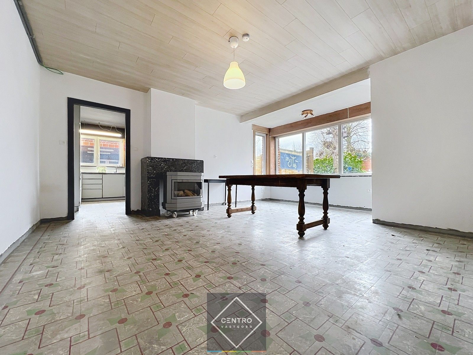 HORECA-pand met WOONST aan secundaire school (VTI & SJI Tielt) én naast het CLB. Dé ideale locatie voor uw (jongeren) café of broodjesbar ! foto 9