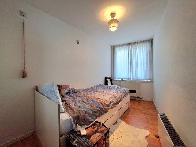 Rijwoning met trapgevel foto 12