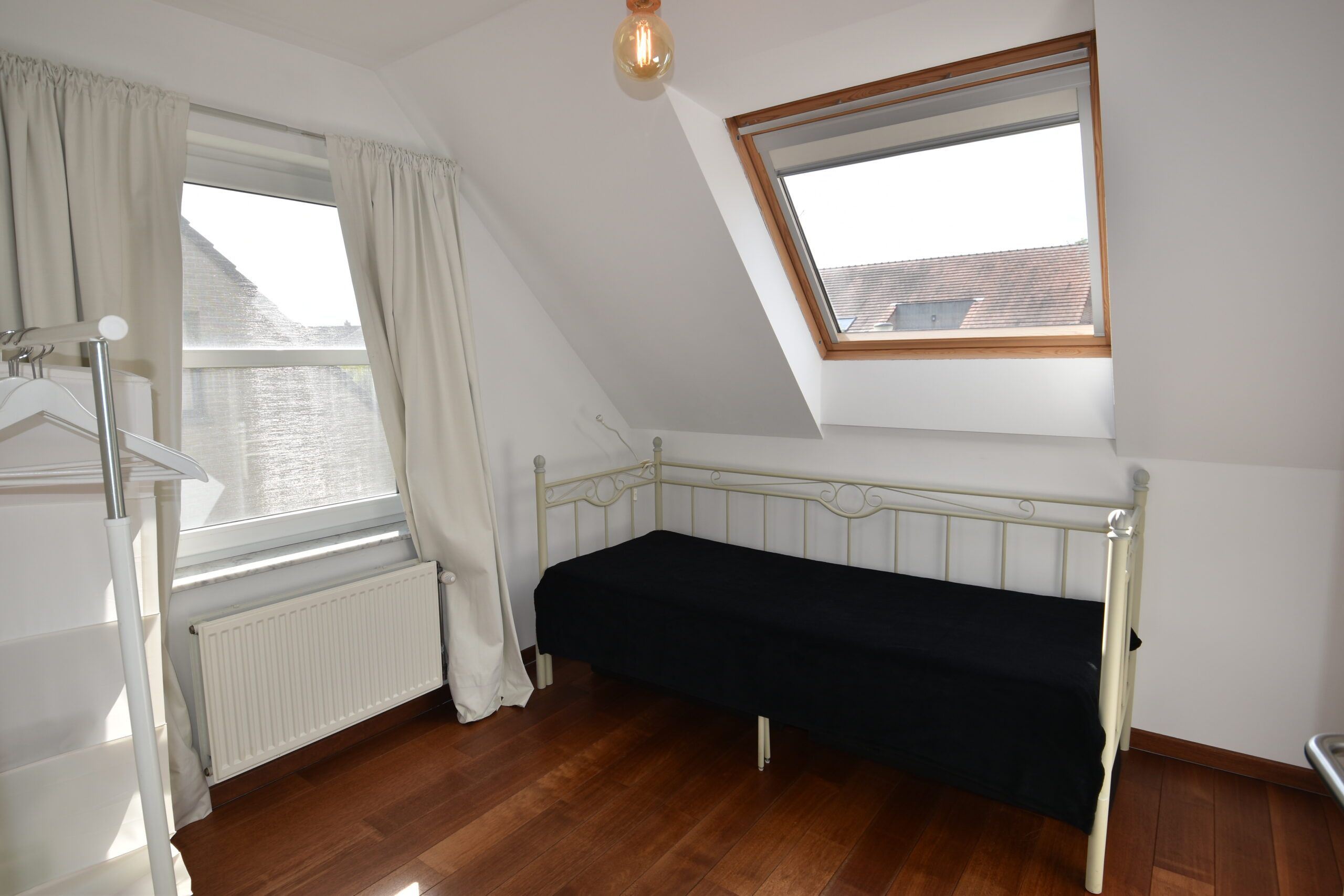 Prachtige villa met mooie tuin in doodlopende straat foto 8