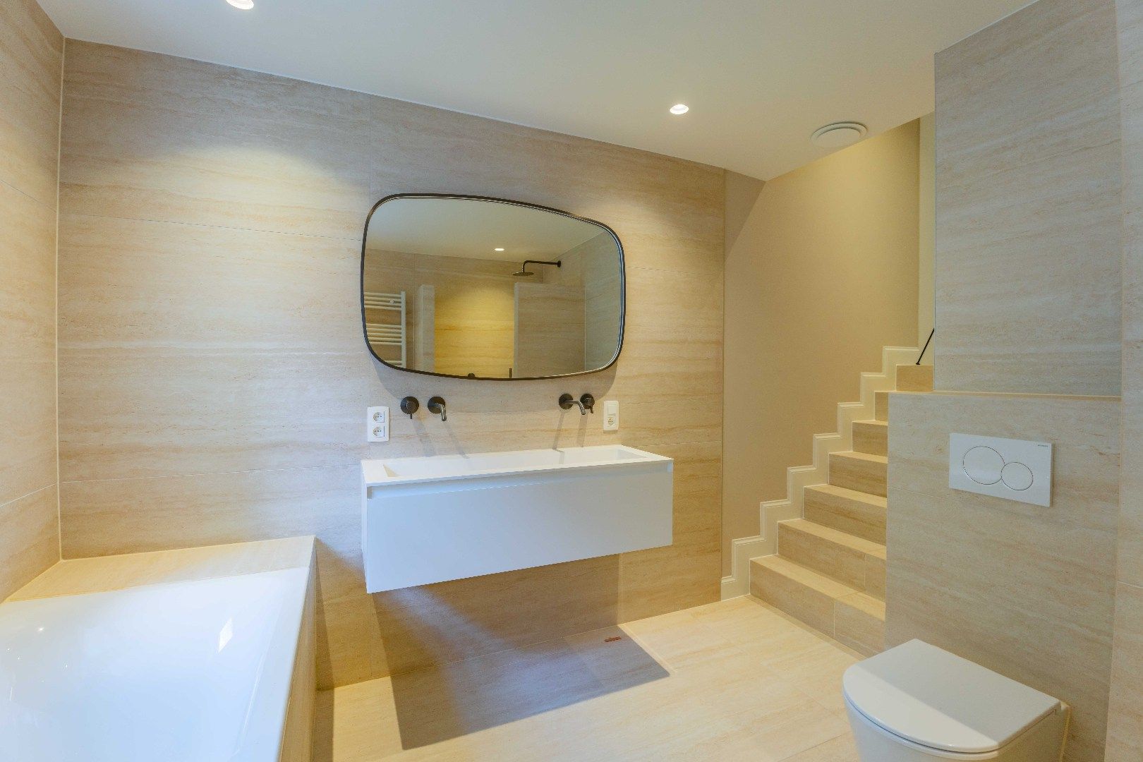 Luxe en comfort met authentieke elementen foto 23
