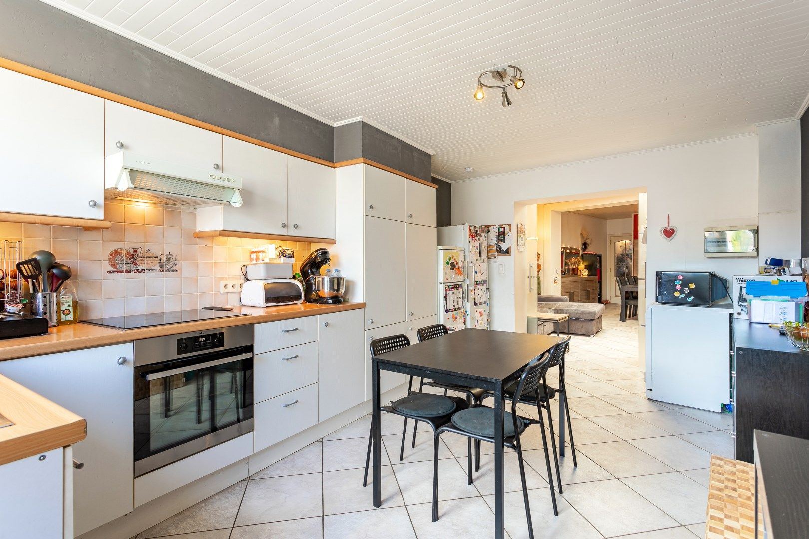 Instapklare woning met 3 slaapkamers, bureau en tuin in Halle foto 7