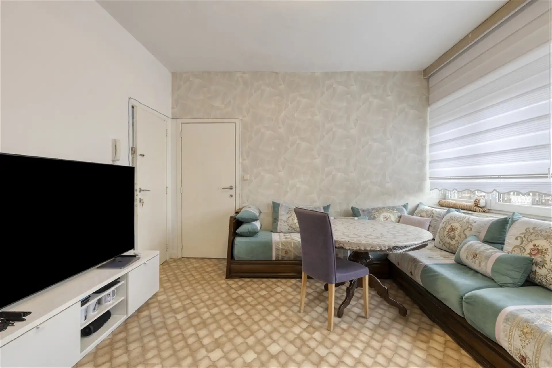 Opbrengsteigendom te koop te Laken.



 foto 7