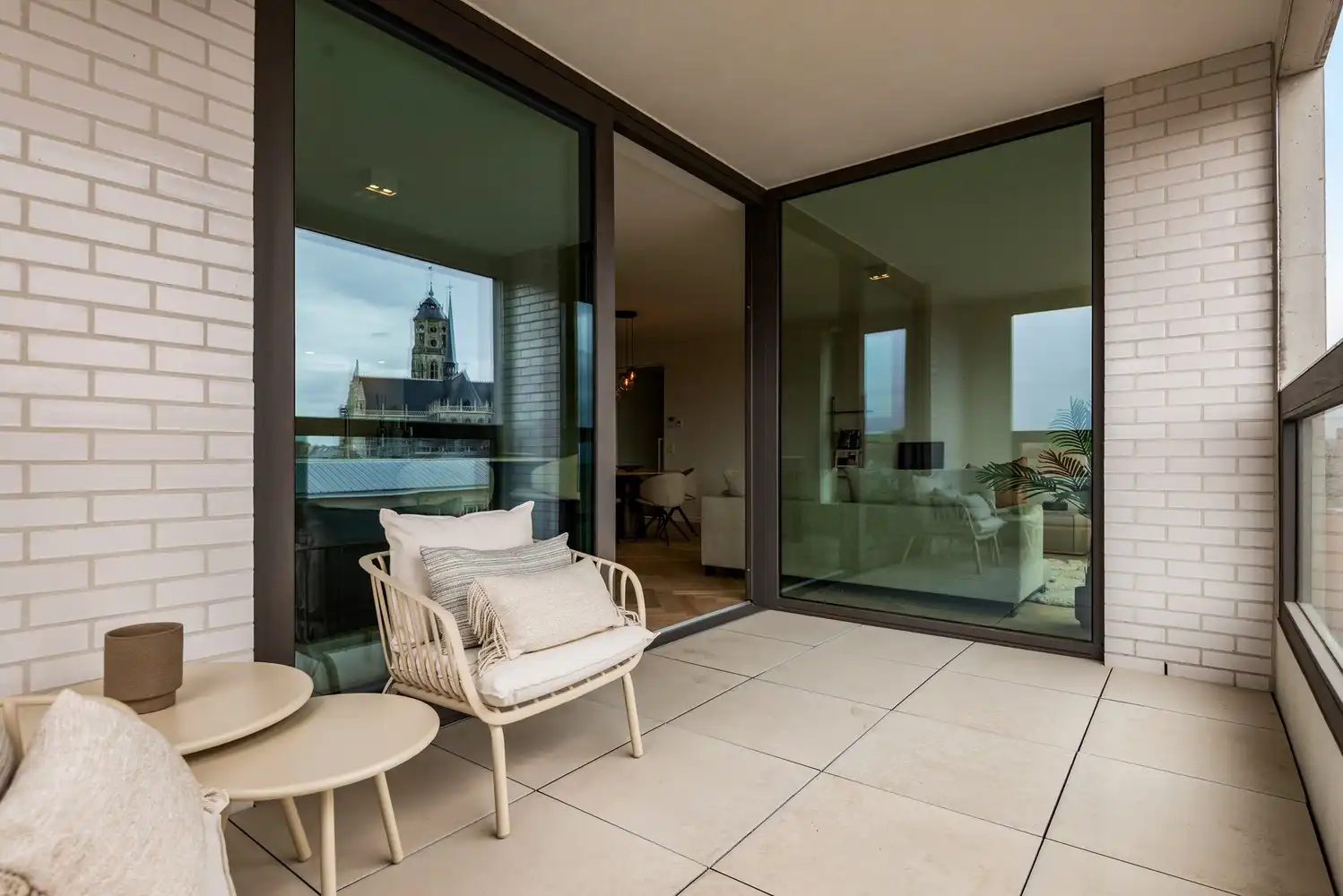 Exclusief 3-slaapkamerappartement met wintertuin op de bovenste verdieping – De Lesselier foto 6