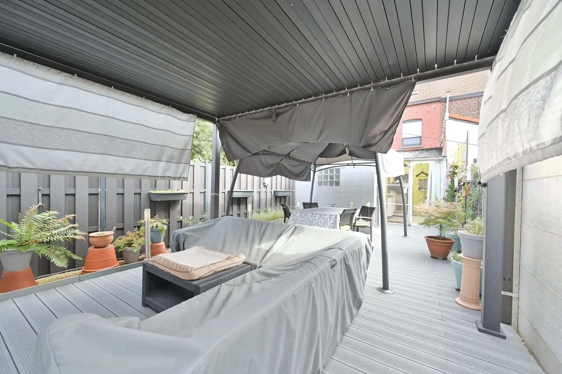 Charmante en instapklare rijwoning in Kessel-Lo foto 17
