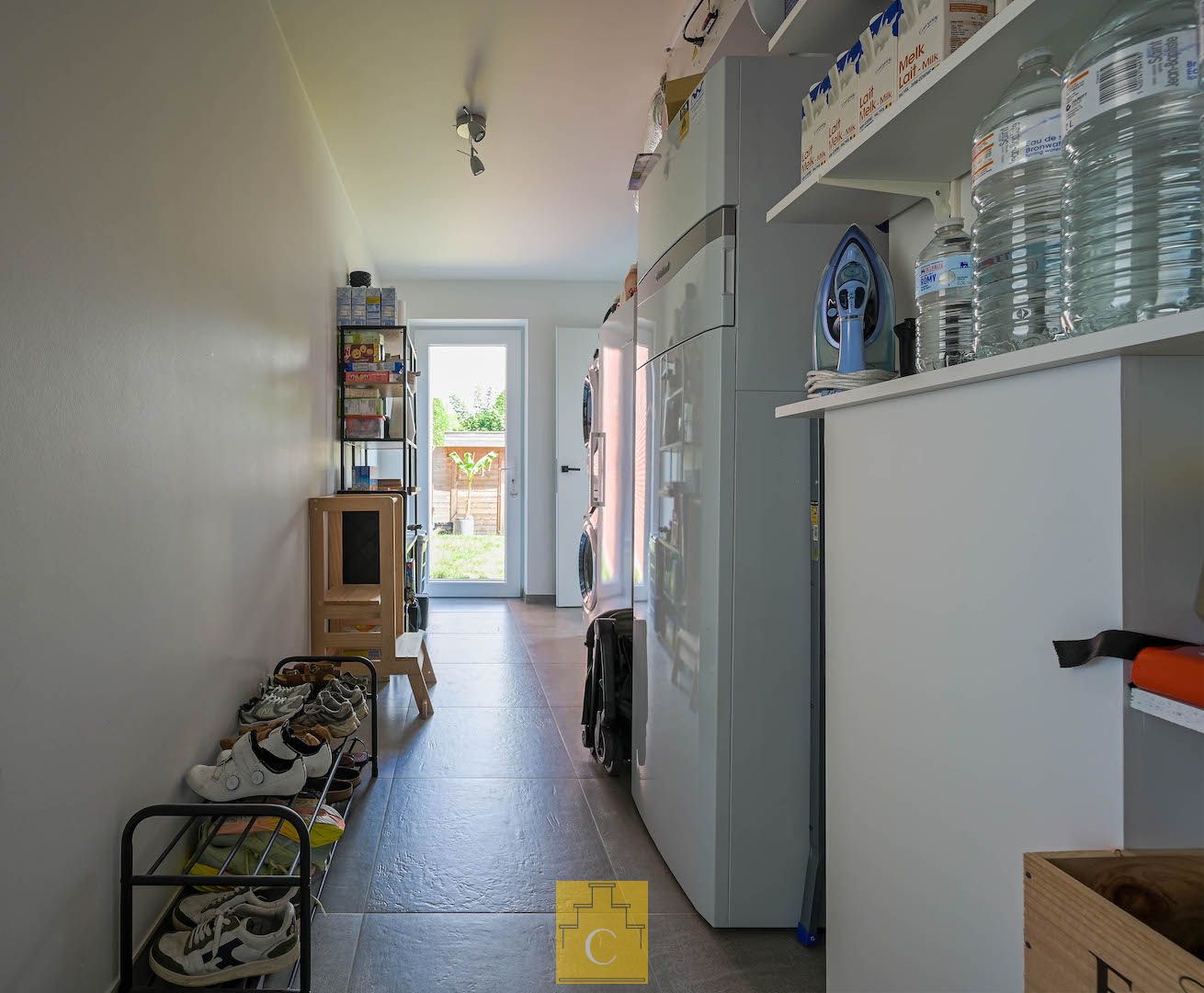 Moderne en energiezuinige (label A) gezinswoning te Oostkamp foto 11
