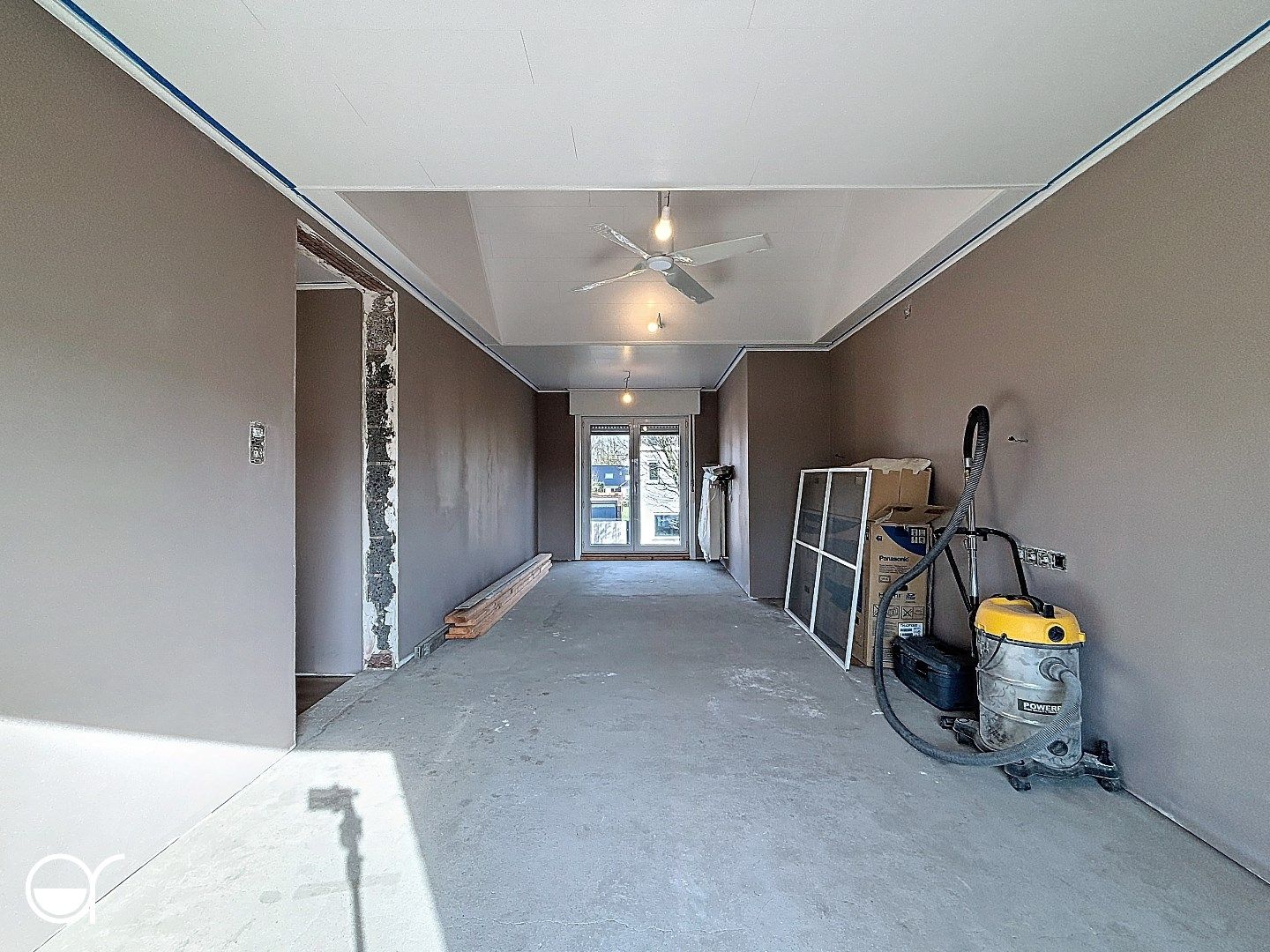 Ruime woning met vier slaapkamers, tuin, garage en mogelijkheid voor zelfstandige activiteit foto 19