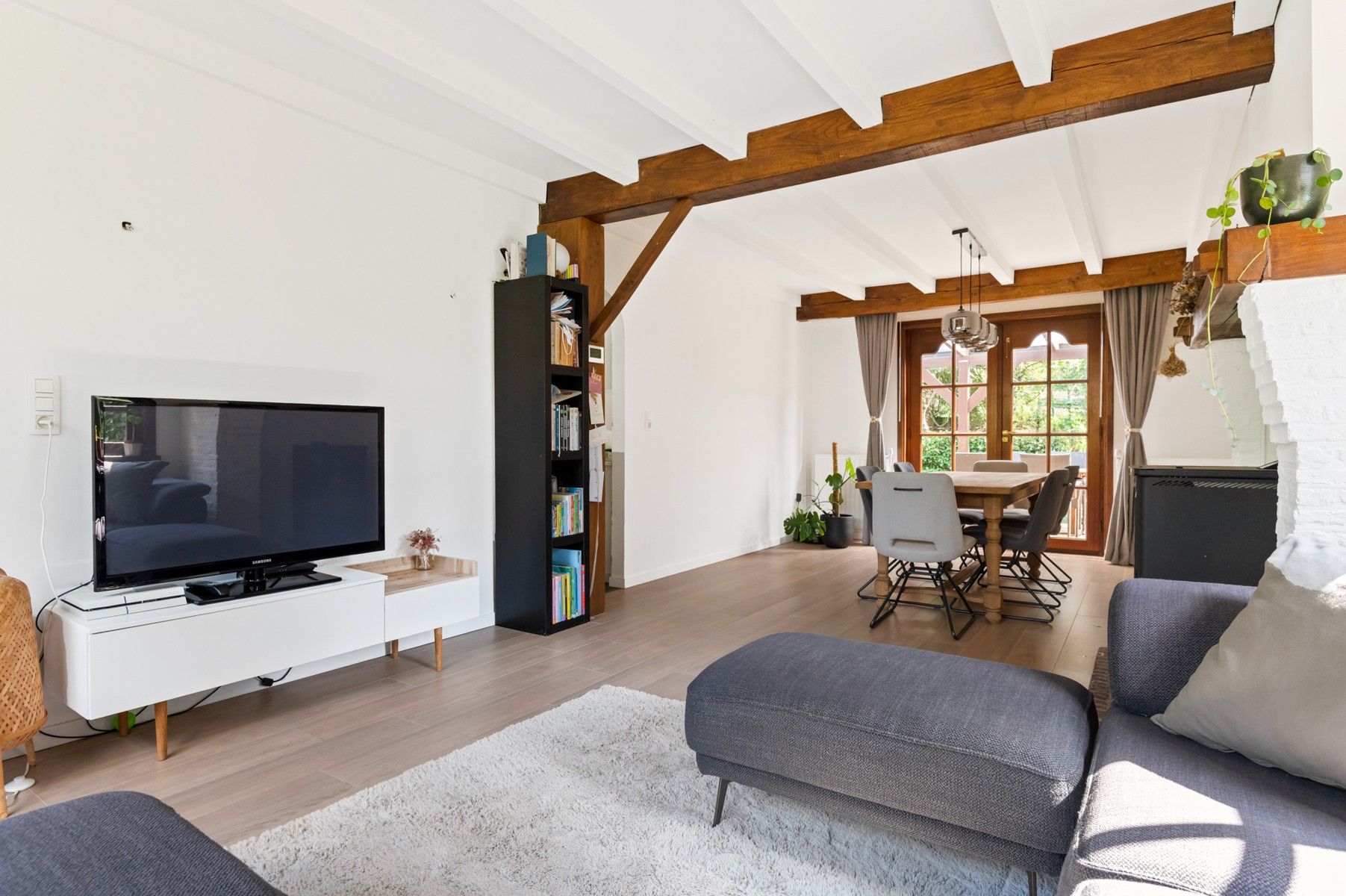 Uiterst charmante woning op toplocatie foto 6