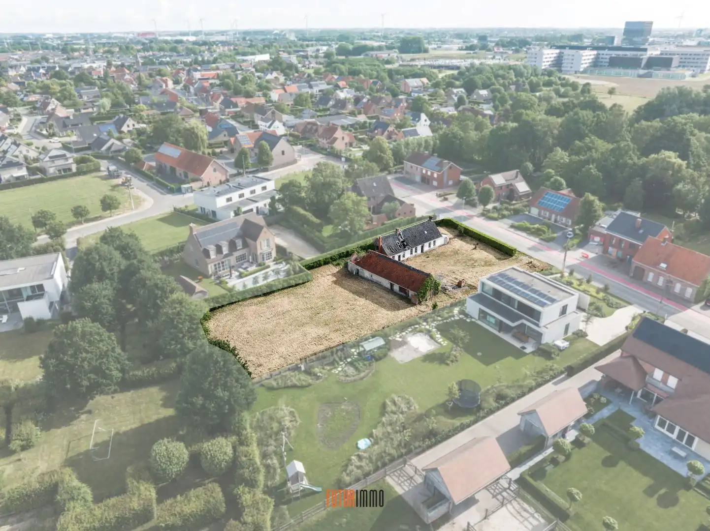 Mooi perceel bouwgrond (2.215m²) in Oekene foto 4