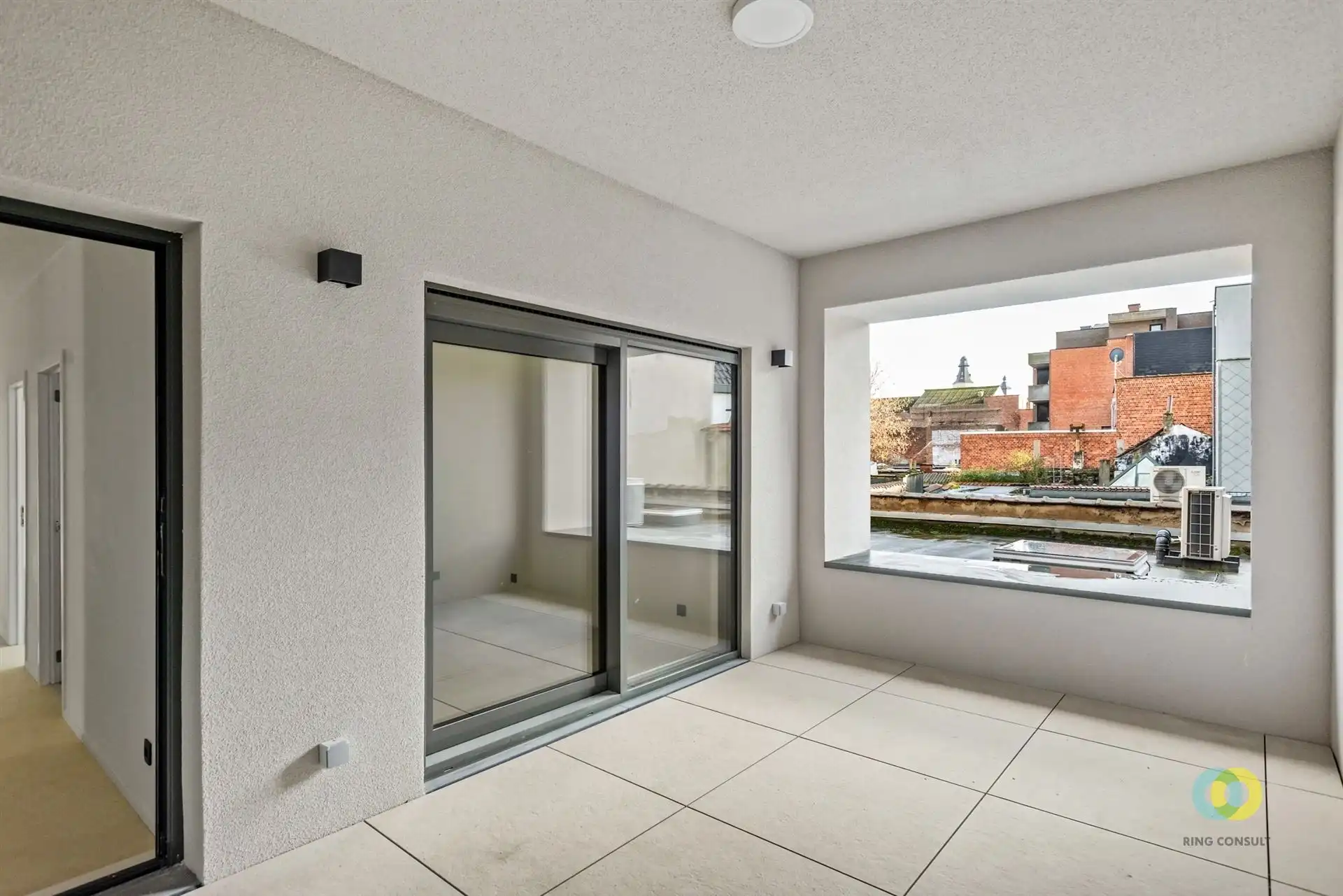 Volledig (ver)nieuw(d) appartement  foto 9