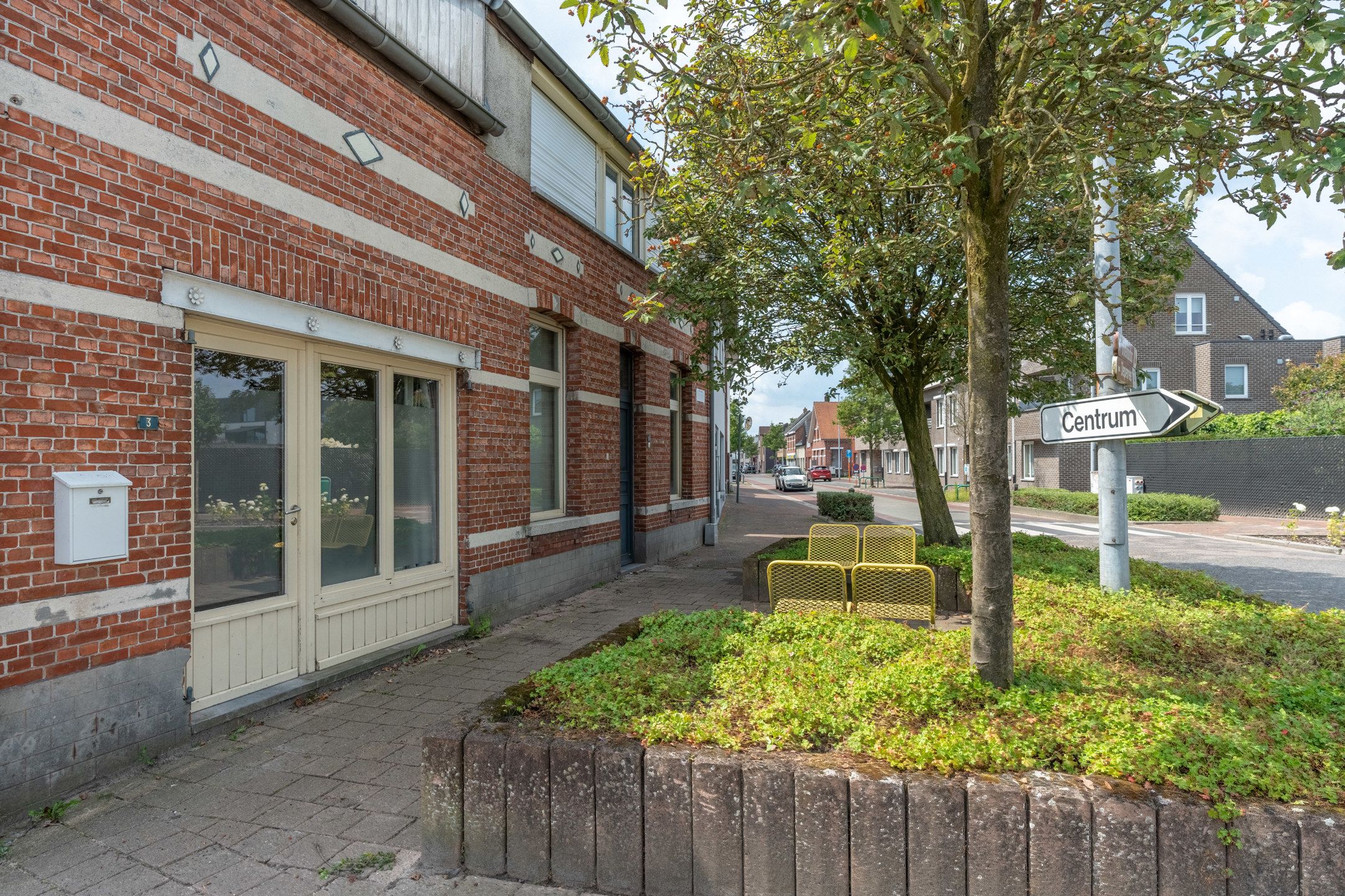 Te renoveren starterswoning te centrum Vosselaar foto 4